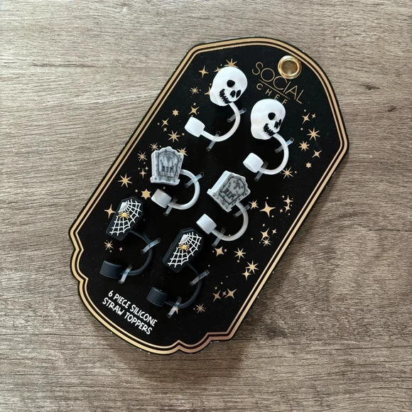 Social Chef 6 Piece Halloween Straw Toppers Skull Coffin Headstone Stanley Cups - Picture 1 of 2